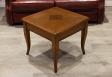 Bout de canapé Jean-Manuel réalisé en merisier de style Directoire Finition merisier doré patiné SEULEMENT 1 DISPONIBLE table basse carrée Bout de canapé Jean-Manuel réalisé en merisier de style Directoire Finition merisier doré patiné SEULEMENT 1 DISPONIBLE table basse carrée