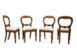 Lot de 4 Chaises en merisier massif de style Louis Philippe Sculptées main SEULEMENT 1 LOT DE DISPONIBLE CHAISES Lot de 4 Chaises en merisier massif de style Louis Philippe Sculptées main SEULEMENT 1 LOT DE DISPONIBLE CHAISES